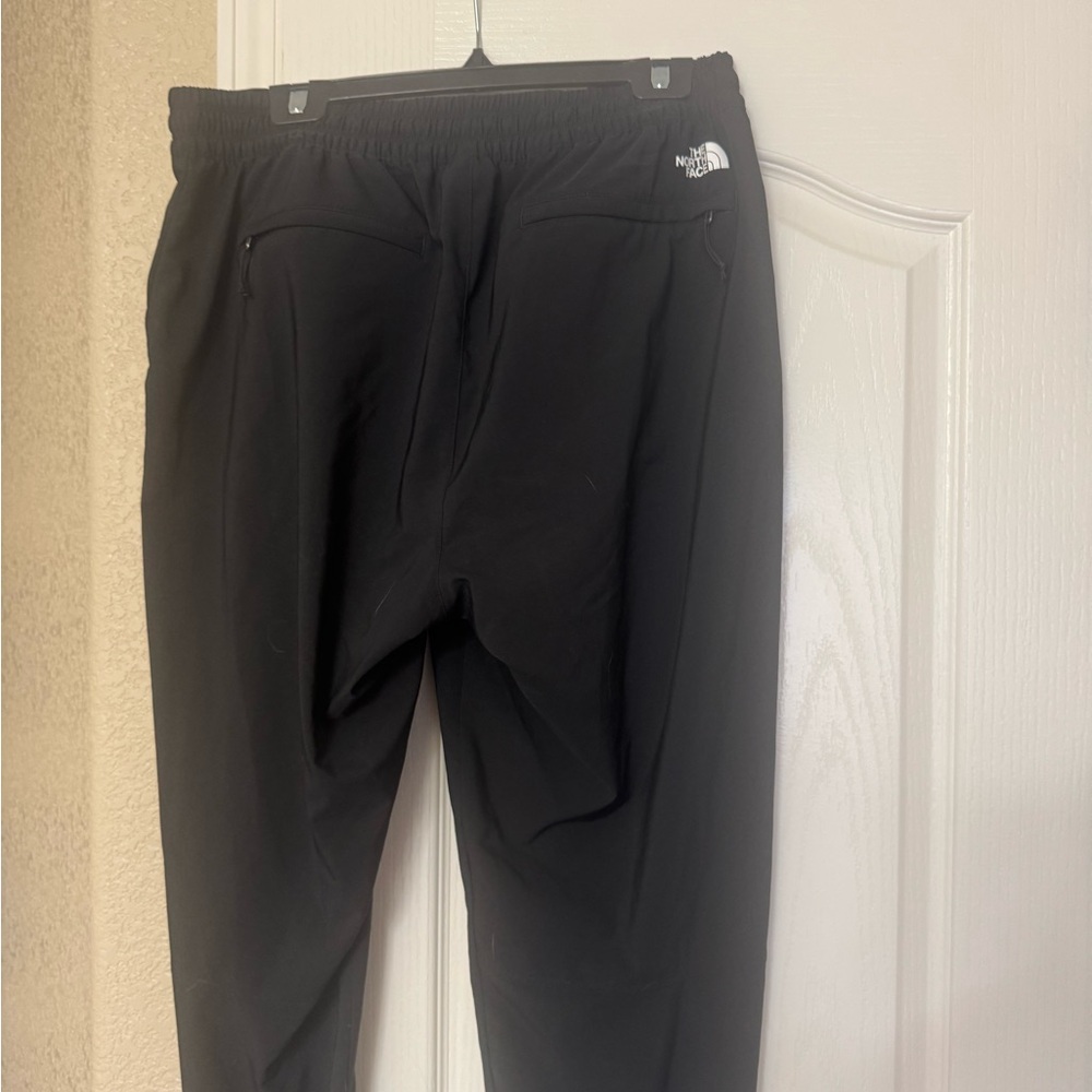 The North Face Women’s Black Pants